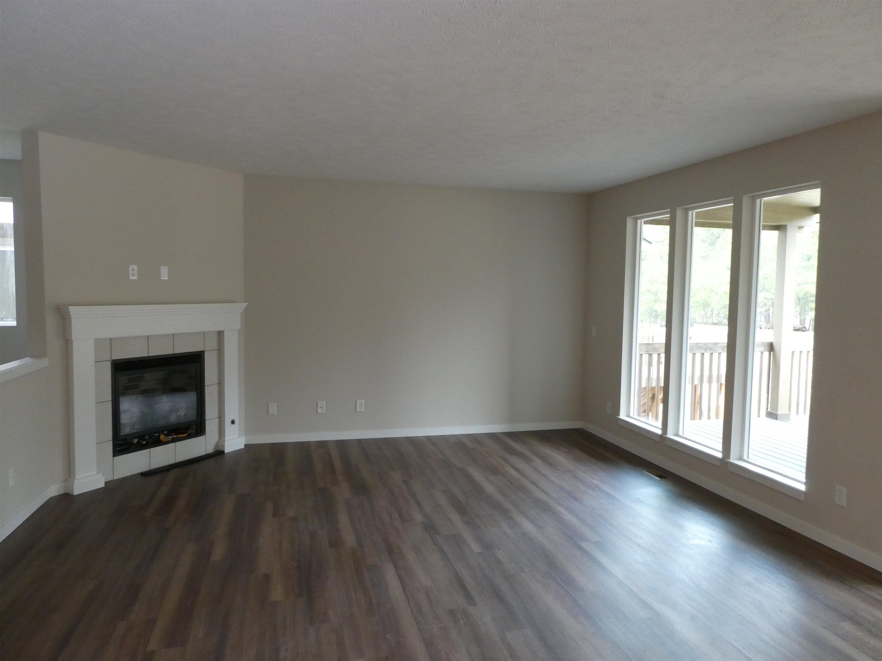 3223 South Custer Street Spokane, WA 99223 - Photo 5 of 20