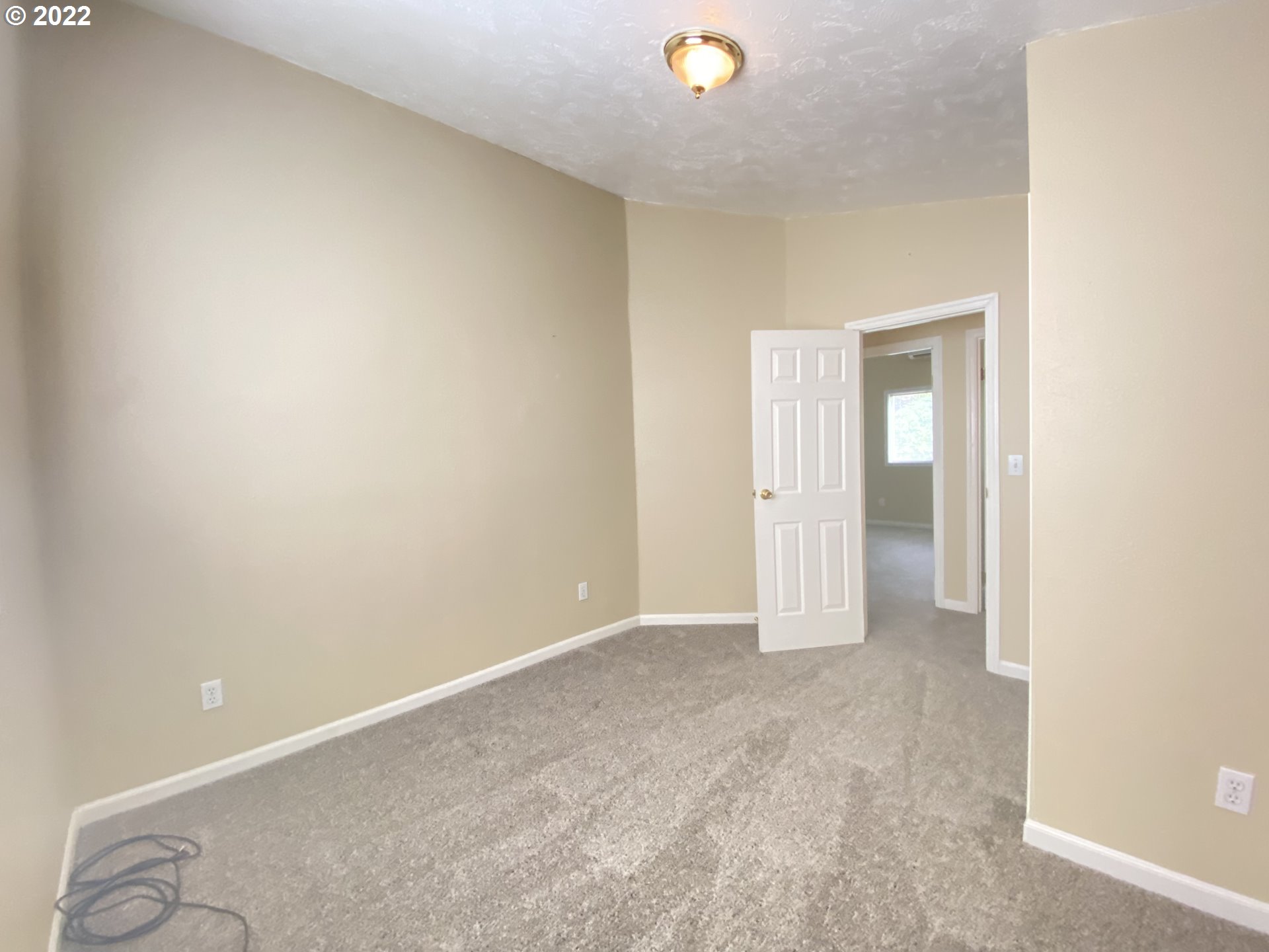 1135 Cal Young Road Eugene, OR 97401 - Photo 18 of 27