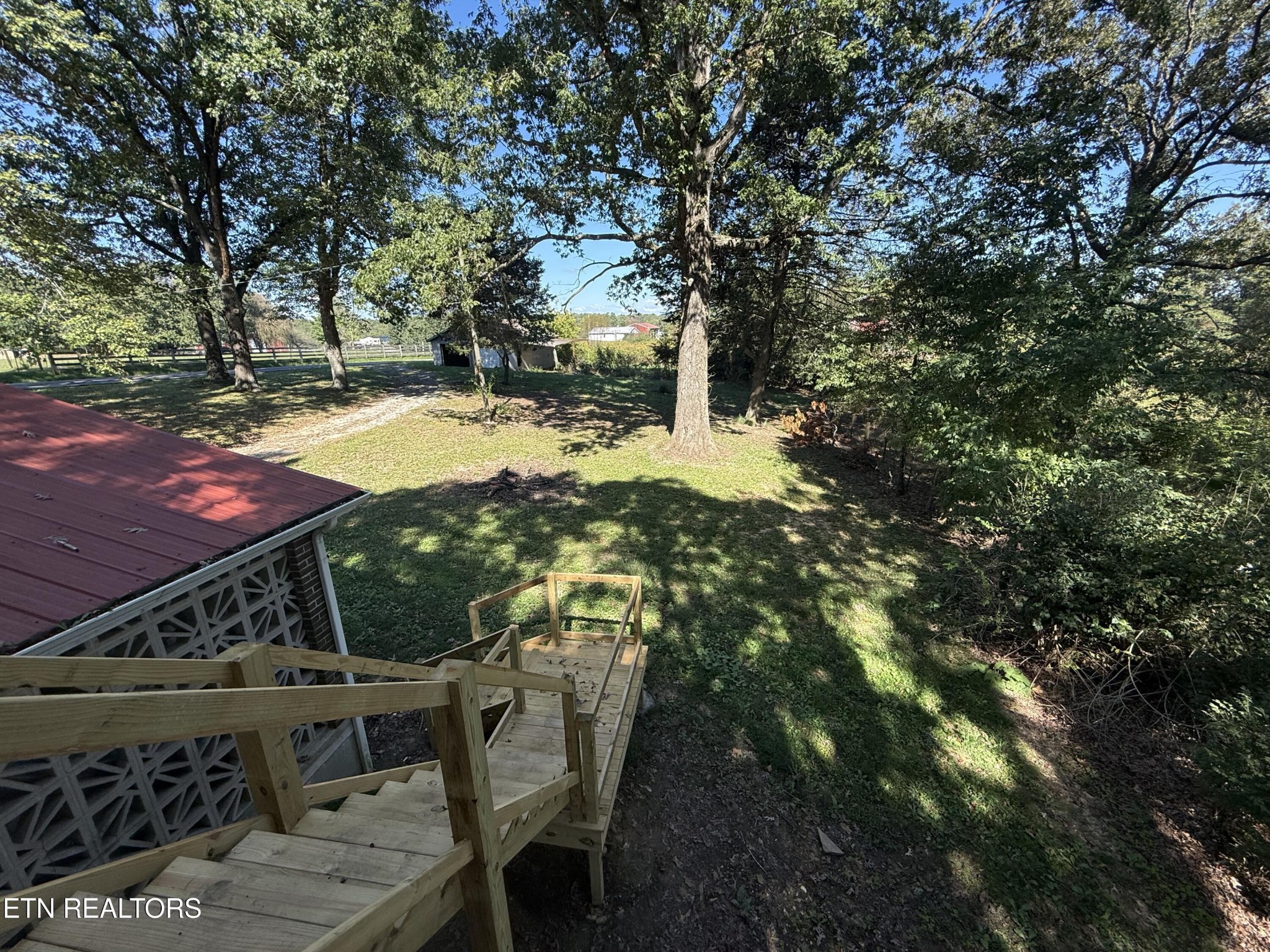 1089 Bicknell Road Clarkrange, TN 38553 - Photo 8 of 39