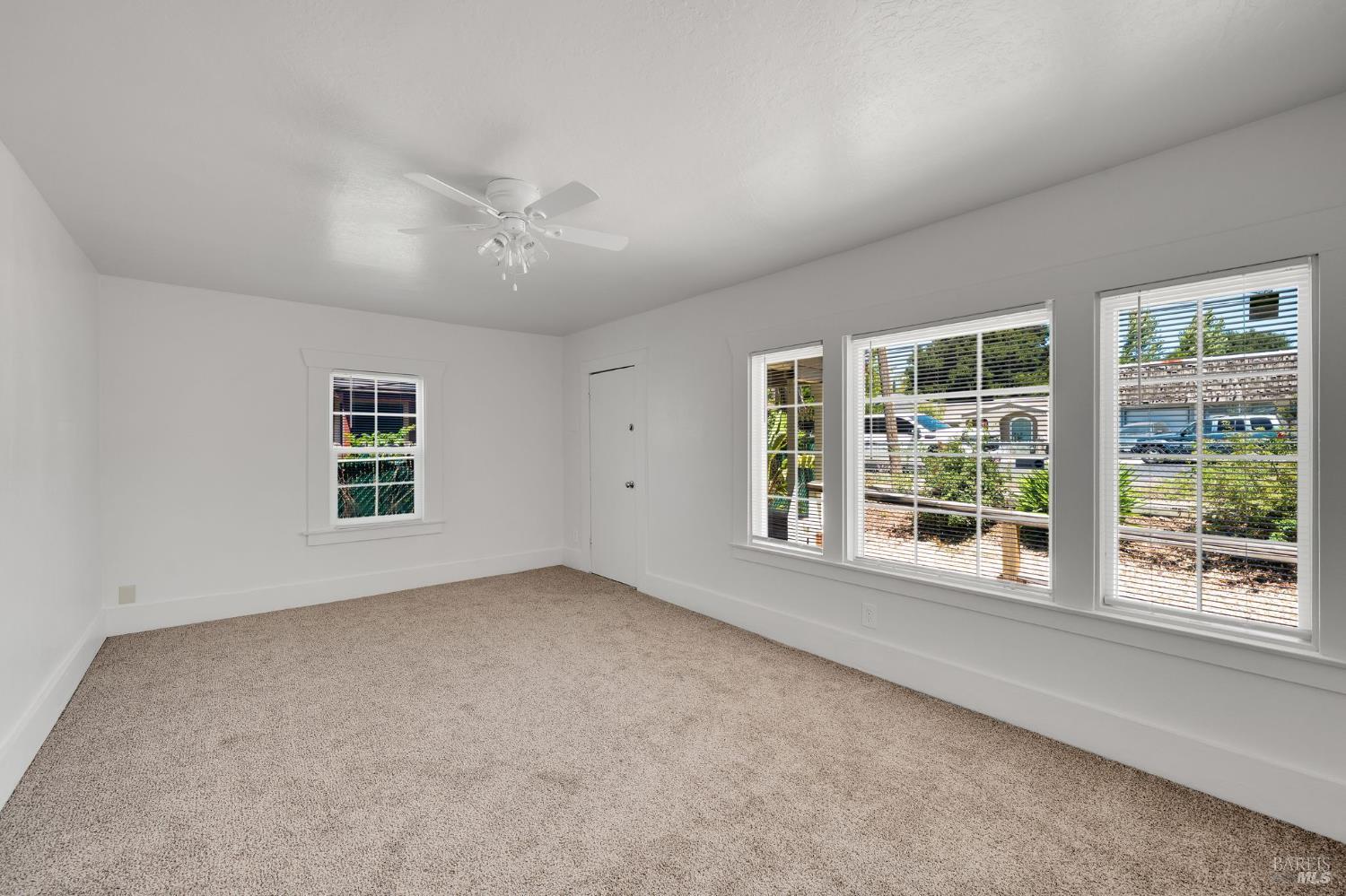 445 Benicia Road Vallejo, CA 94590 - Photo 12 of 22 Gallery Image 12