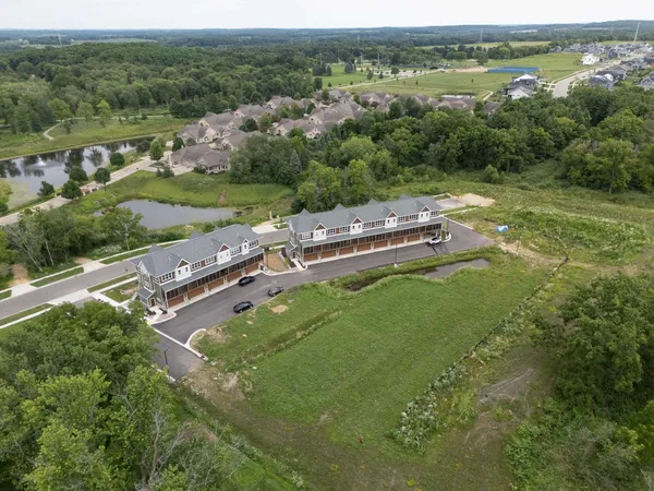 $397,500 | 2674 Notre Dame Drive, Unit 104, Fitchburg, WI 53711