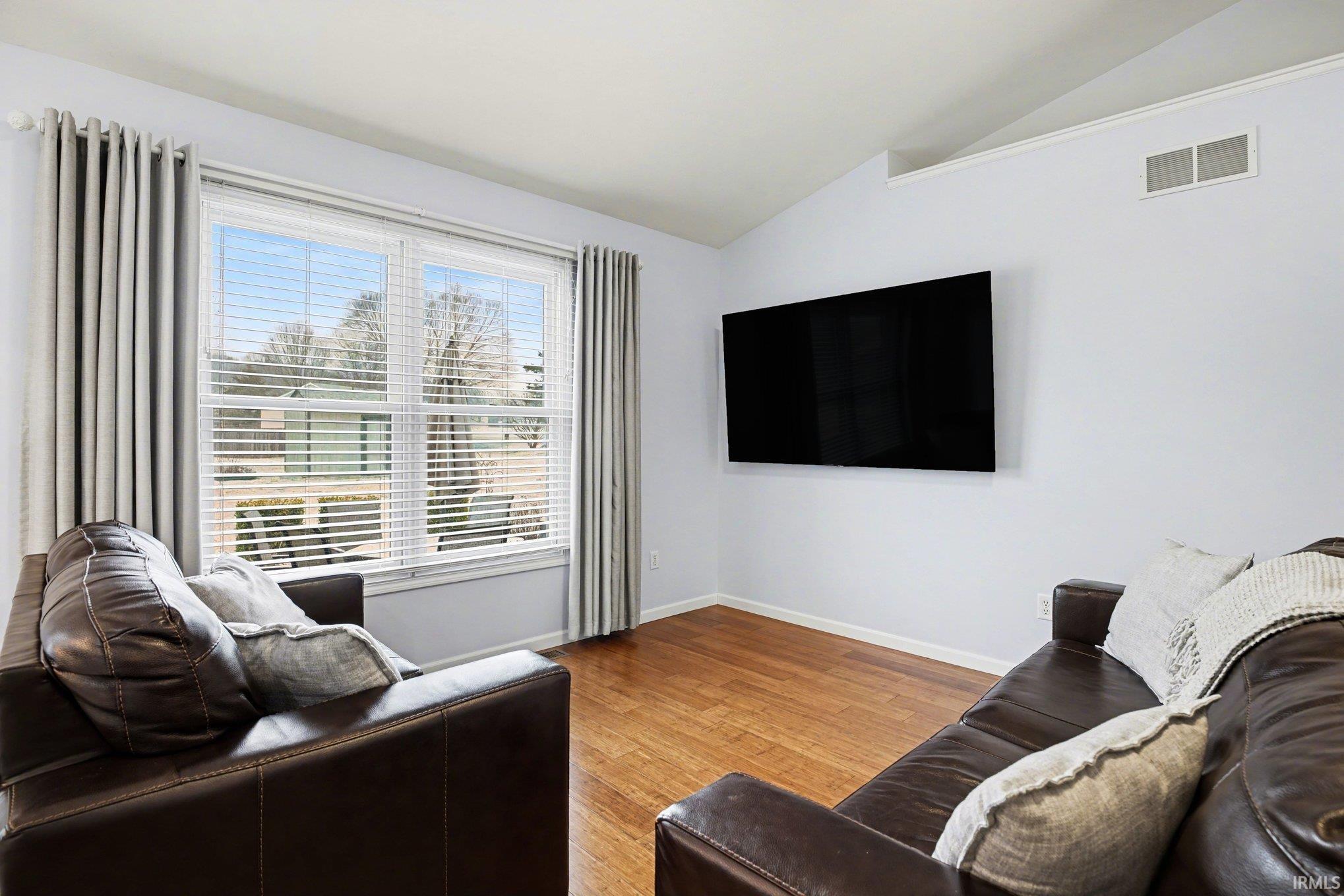 20981 Rivers Edge Drive Goshen, IN 46528 - Photo 6 of 26