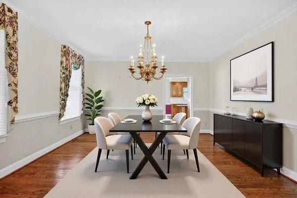 $1,000,000 | 5 Trace Drive, Staunton, VA 24401