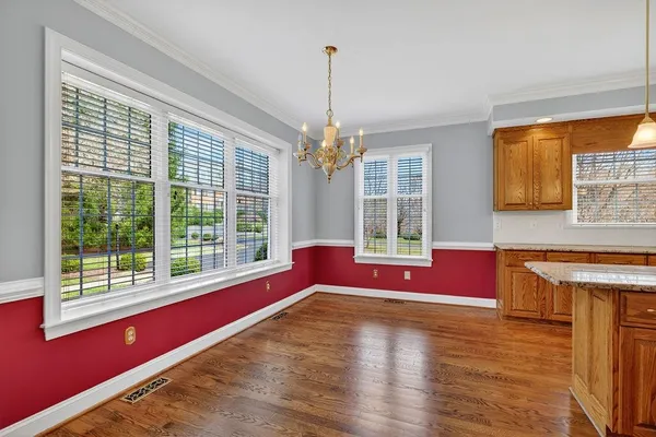 $1,000,000 | 5 Trace Drive, Staunton, VA 24401