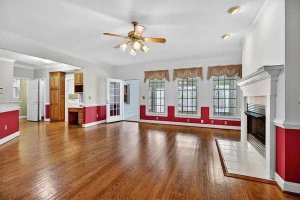 $1,000,000 | 5 Trace Drive, Staunton, VA 24401