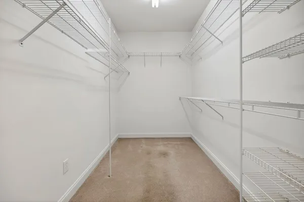 $1,000,000 | 5 Trace Drive, Staunton, VA 24401