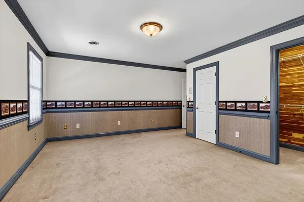 $1,000,000 | 5 Trace Drive, Staunton, VA 24401