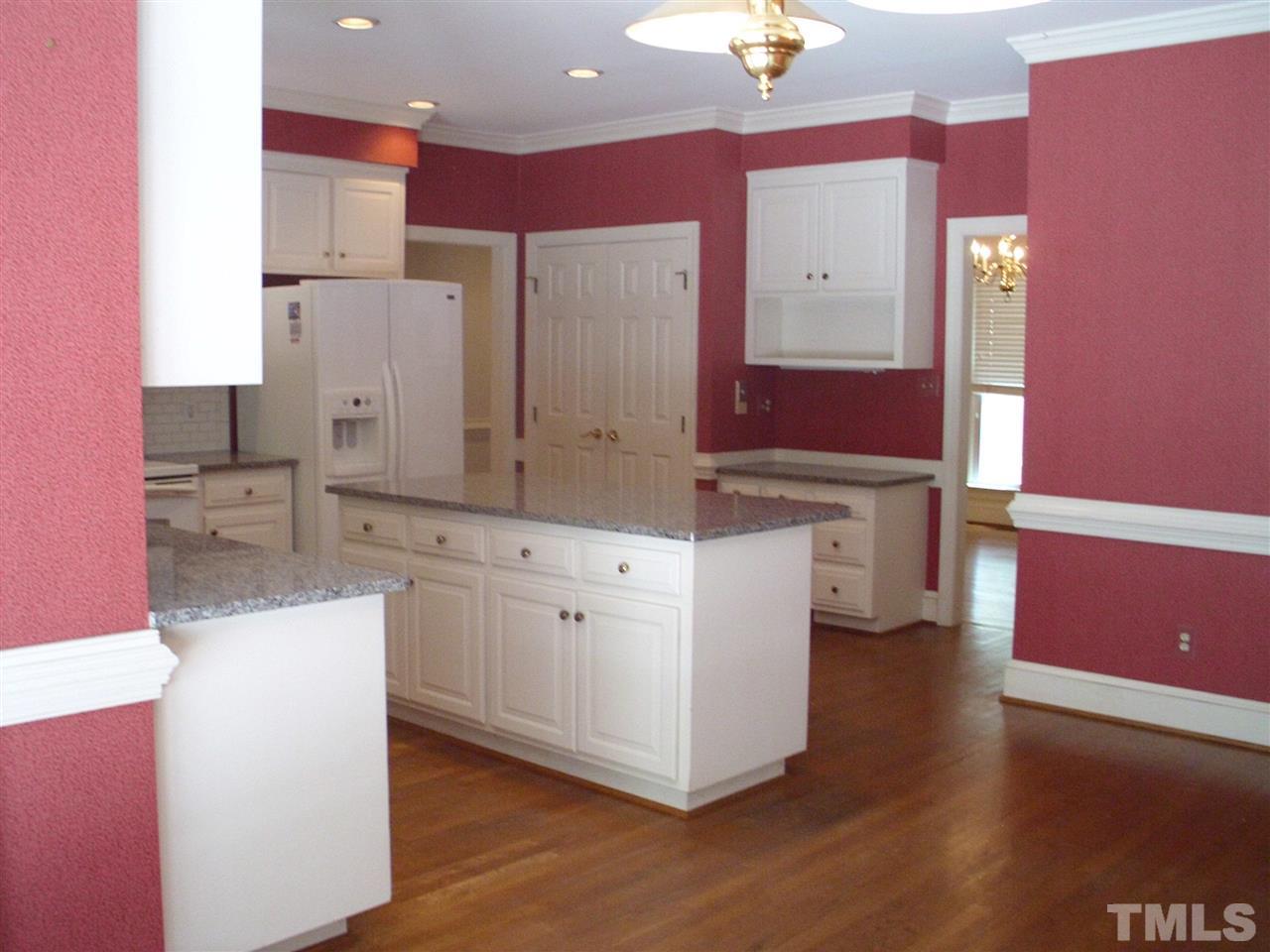 8025 Wavendon Court Raleigh, NC 27615 - Photo 12 of 25
