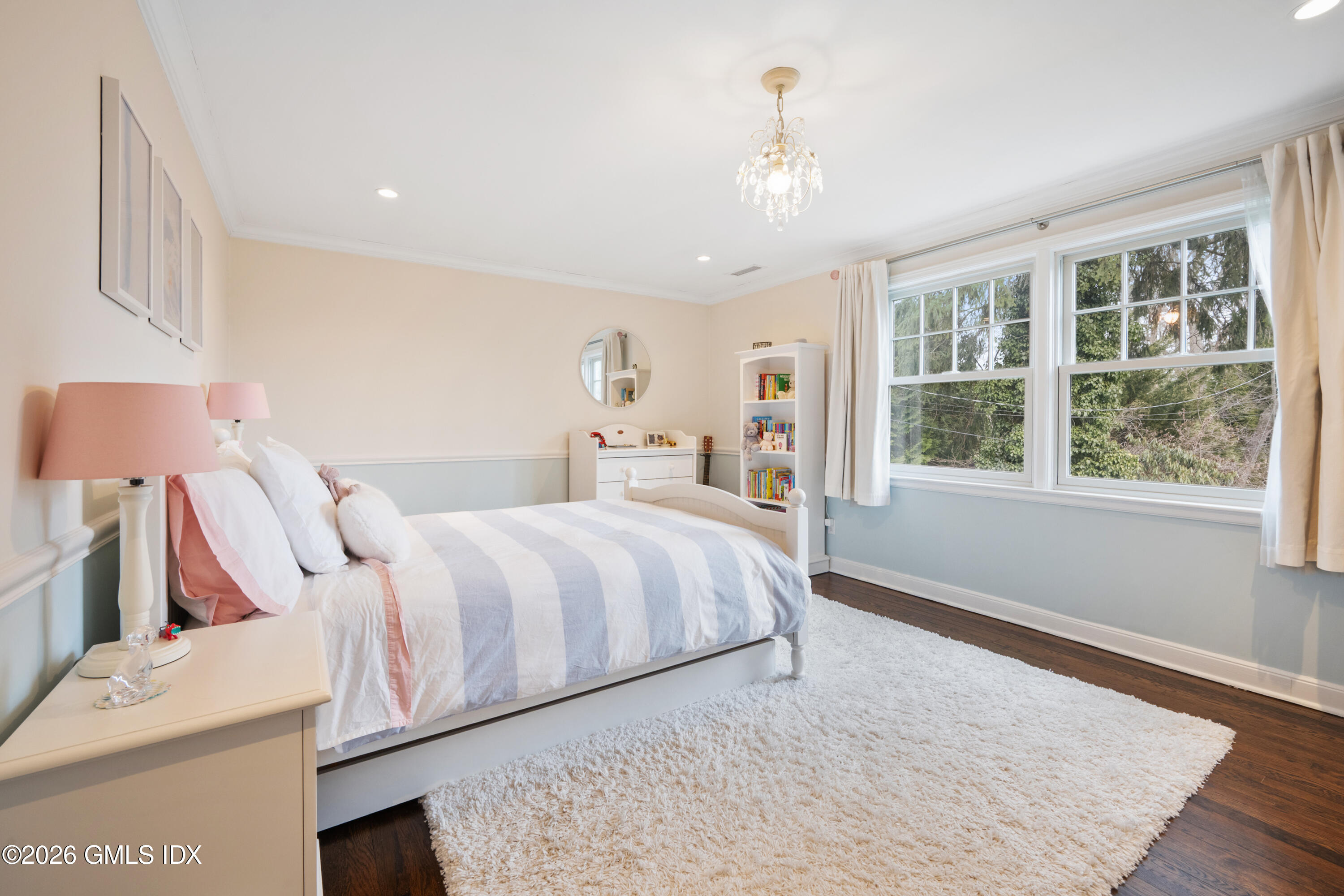15 Pell Place Riverside, CT 06878 - Photo 22 of 35 a bedroom with a large bed and a window