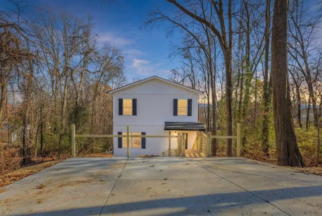 $279,000 | 3616 Mountain View Drive, Chattanooga, TN 37406