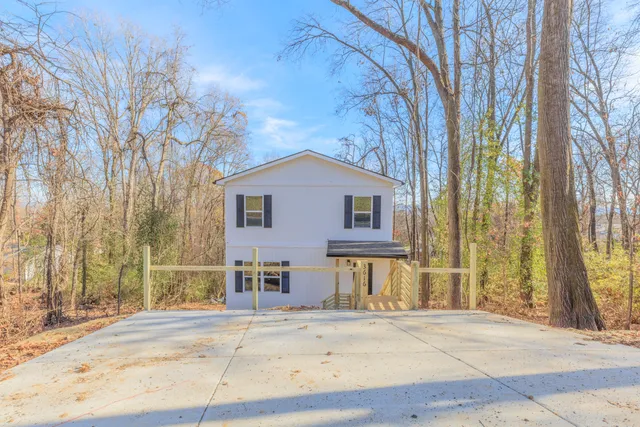 $279,000 | 3616 Mountain View Drive, Chattanooga, TN 37406