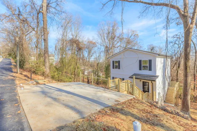 $279,000 | 3616 Mountain View Drive, Chattanooga, TN 37406