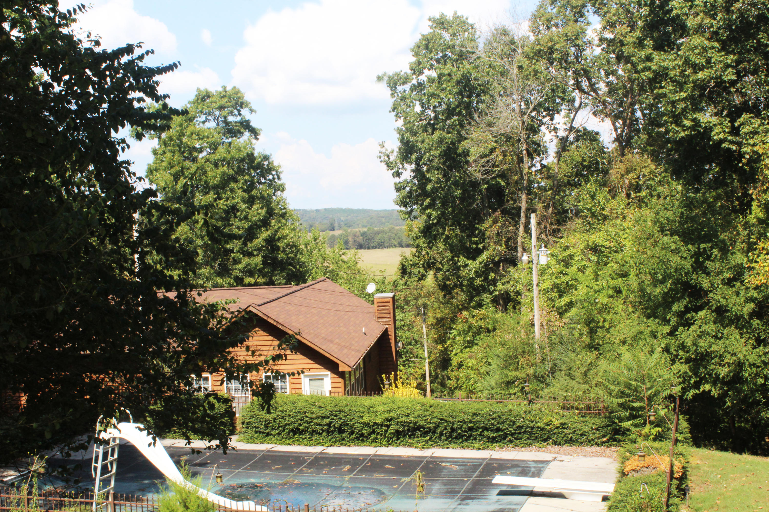 1249 Huffs Ferry Road Loudon, TN 37774 - Photo 2 of 20 IMG_1899 back yard view pool