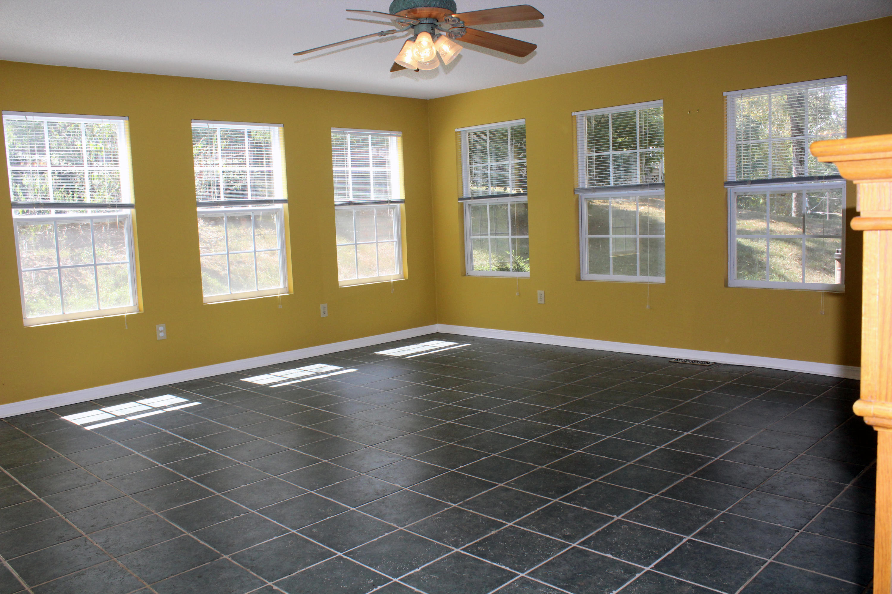 1249 Huffs Ferry Road Loudon, TN 37774 - Photo 7 of 20 sun room 1