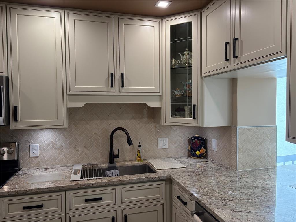 1401 South Ocean Boulevard, Unit 208 Pompano Beach, FL 33062 - Photo 3 of 15