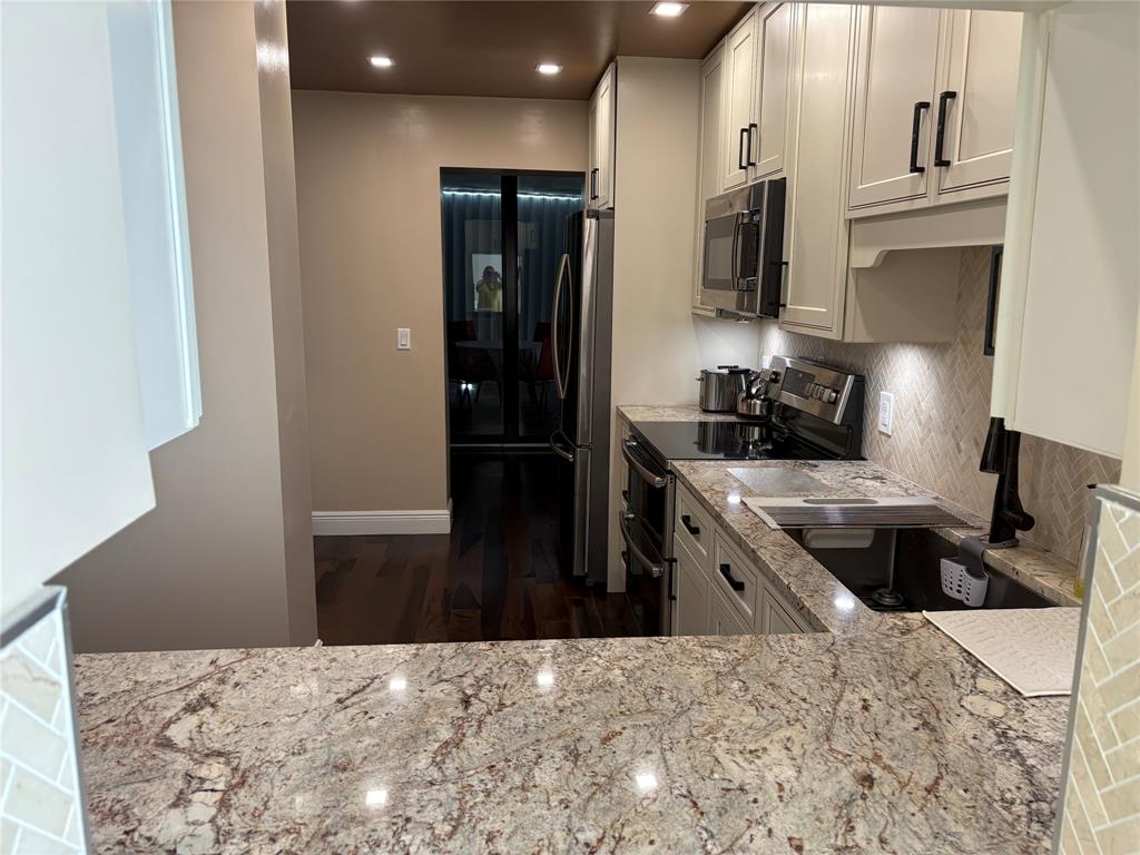 1401 South Ocean Boulevard, Unit 208 Pompano Beach, FL 33062 - Photo 4 of 15