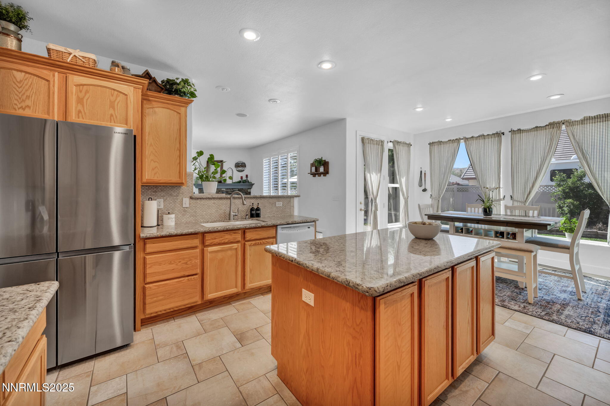 420 Chianti Way Dayton, NV 89403 - Photo 15 of 38 Kitchen