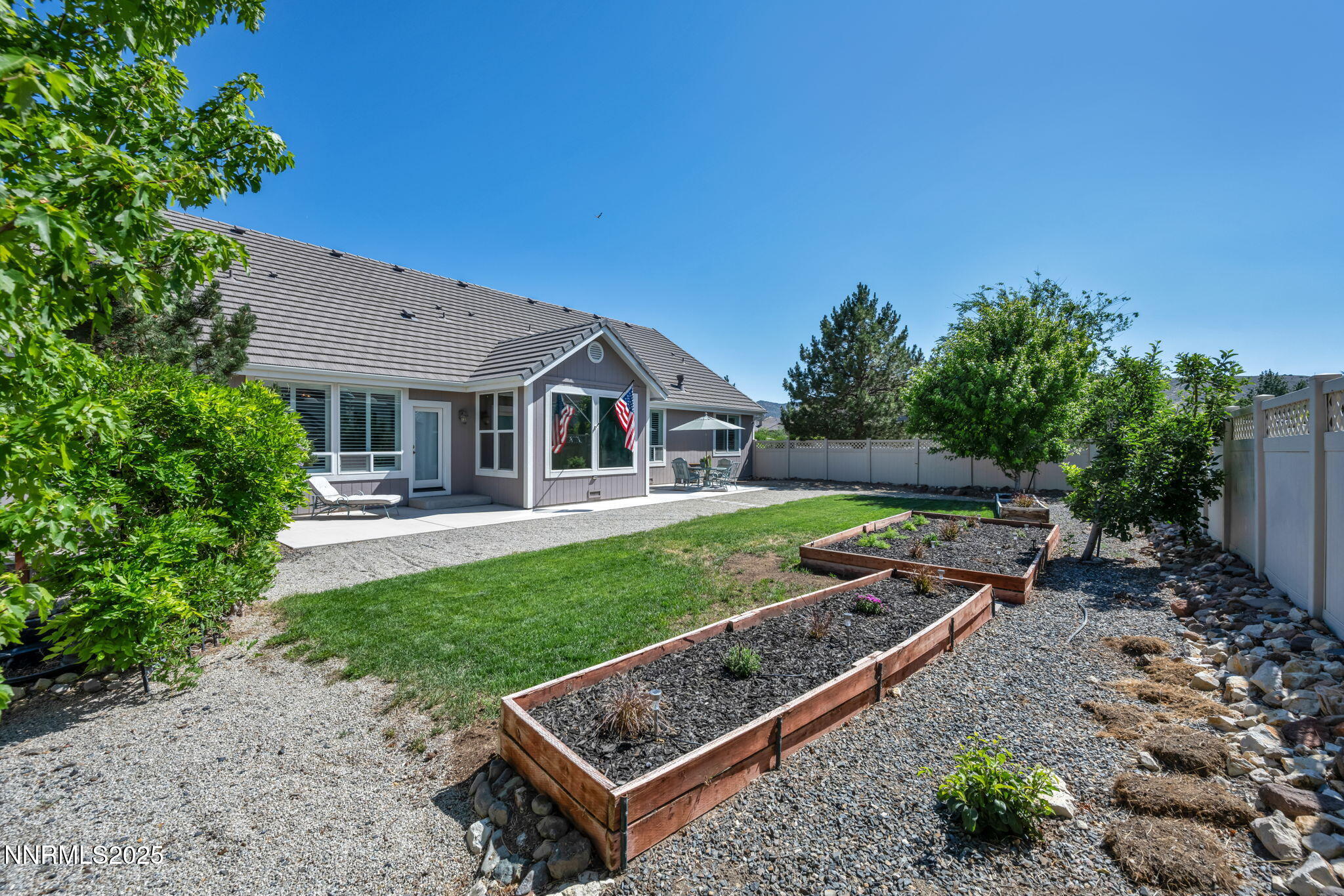 420 Chianti Way Dayton, NV 89403 - Photo 30 of 38 Backyard