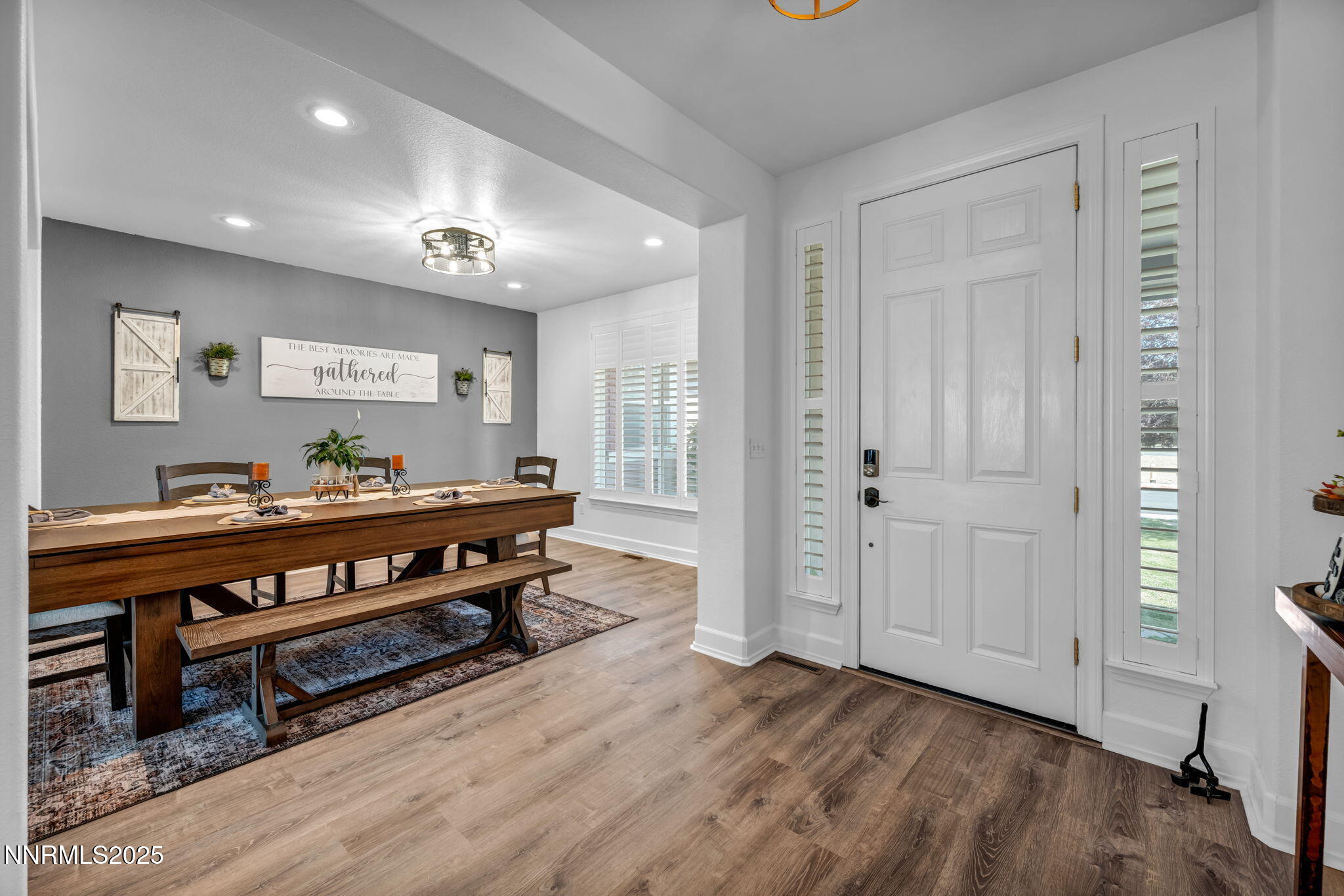 420 Chianti Way Dayton, NV 89403 - Photo 6 of 38 Entry