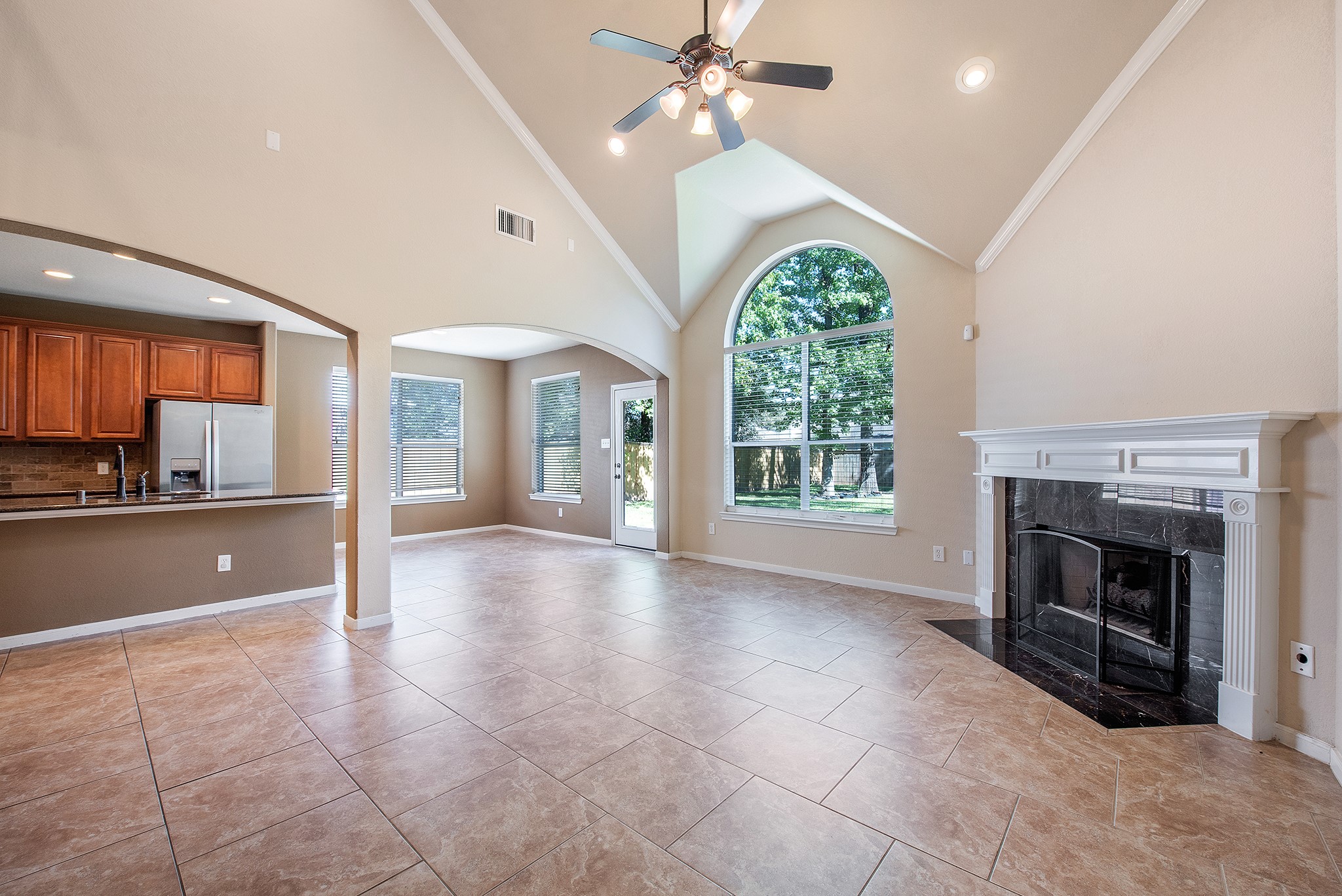 158 Rocky Point Drive Spring, TX 77389 - Photo 11 of 34