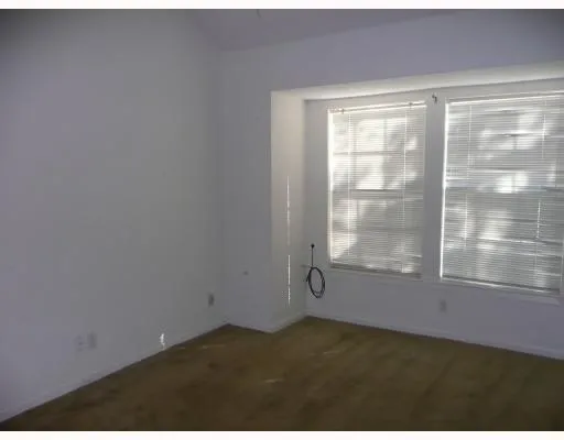 a view of empty room with window