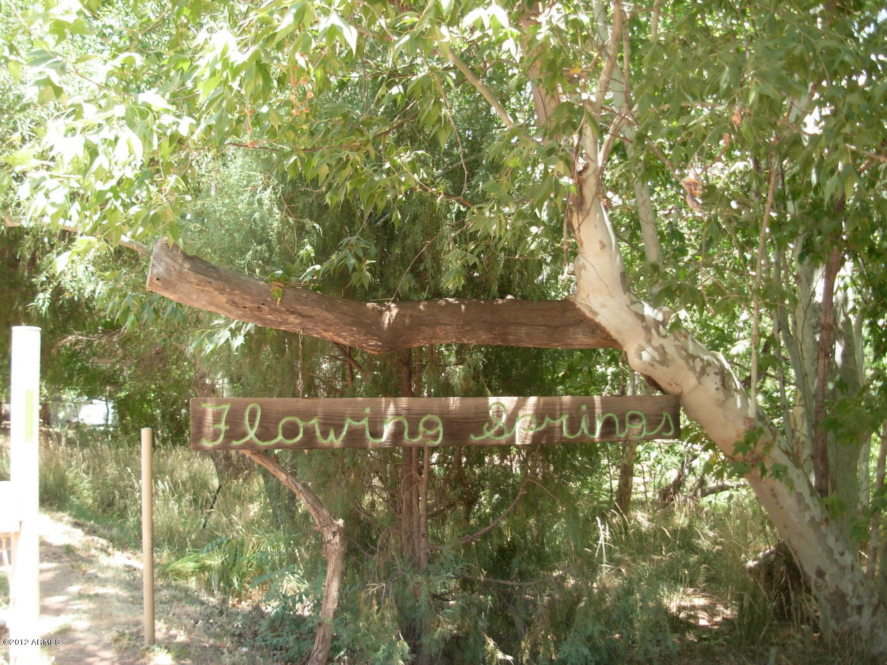 2262 North Flowing Springs Road Payson, AZ 85541 - Photo 46 of 46 Community Gated Entrance