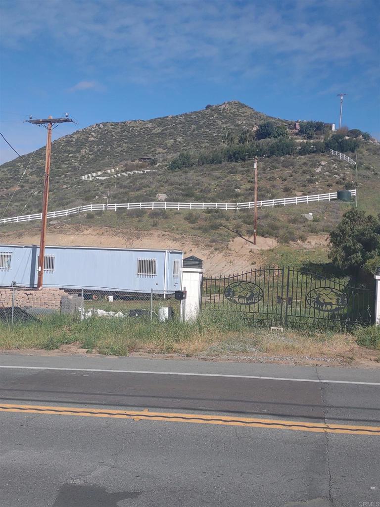 5352 Dehesa Road El Cajon, CA 92019 - Photo 2 of 4