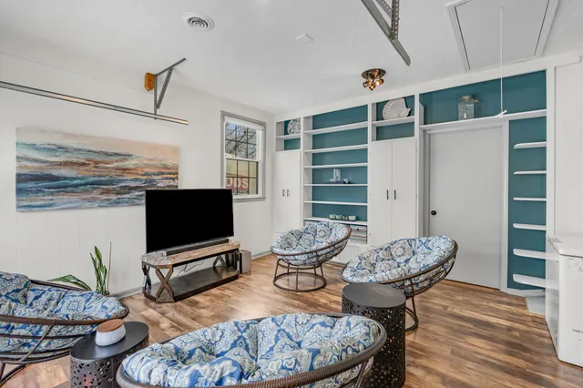 $449,900 | 2673 Mossdale Drive, Nashville, TN 37217