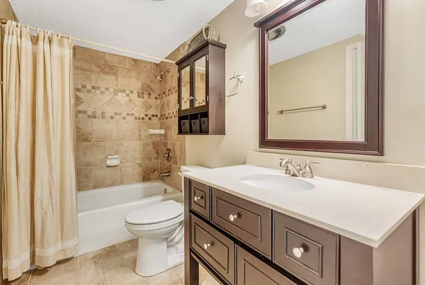 $325,000 | 21 Harbor Gate, Anderson, SC 29625