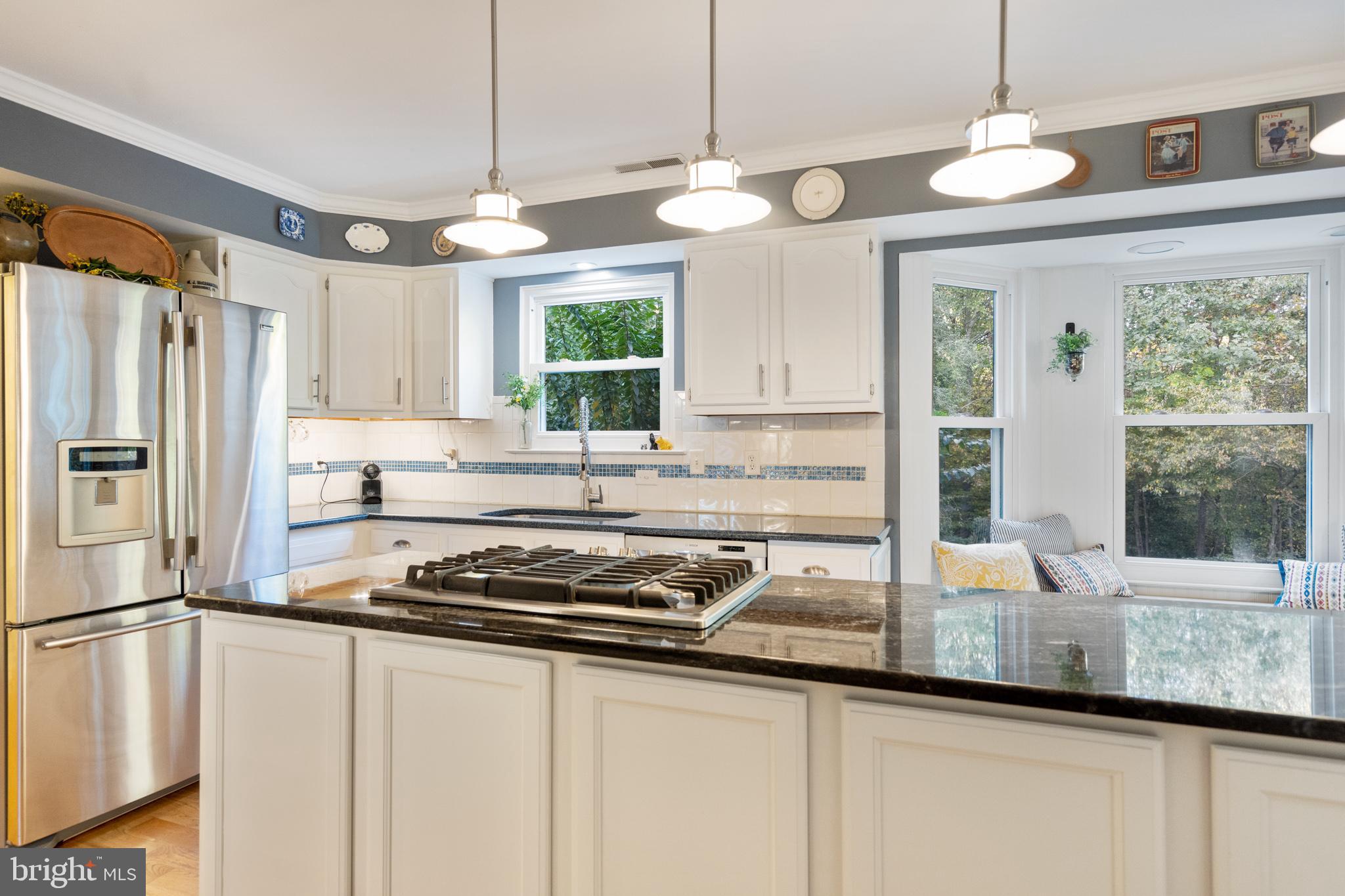 1965 Kings Landing Road Huntingtown, MD 20639 - Photo 11 of 46 Large kitchen Island with gas cooktop