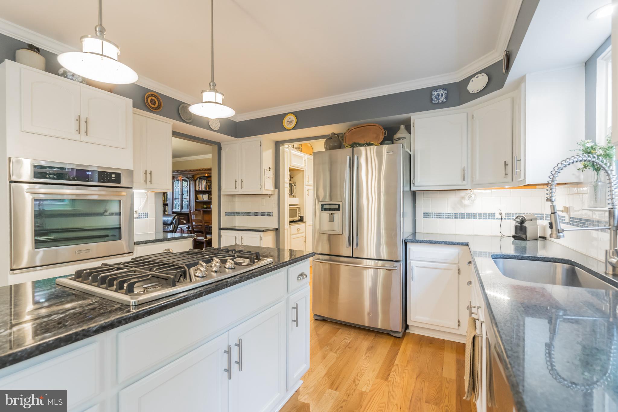 1965 Kings Landing Road Huntingtown, MD 20639 - Photo 10 of 46 All stainless steel appliances