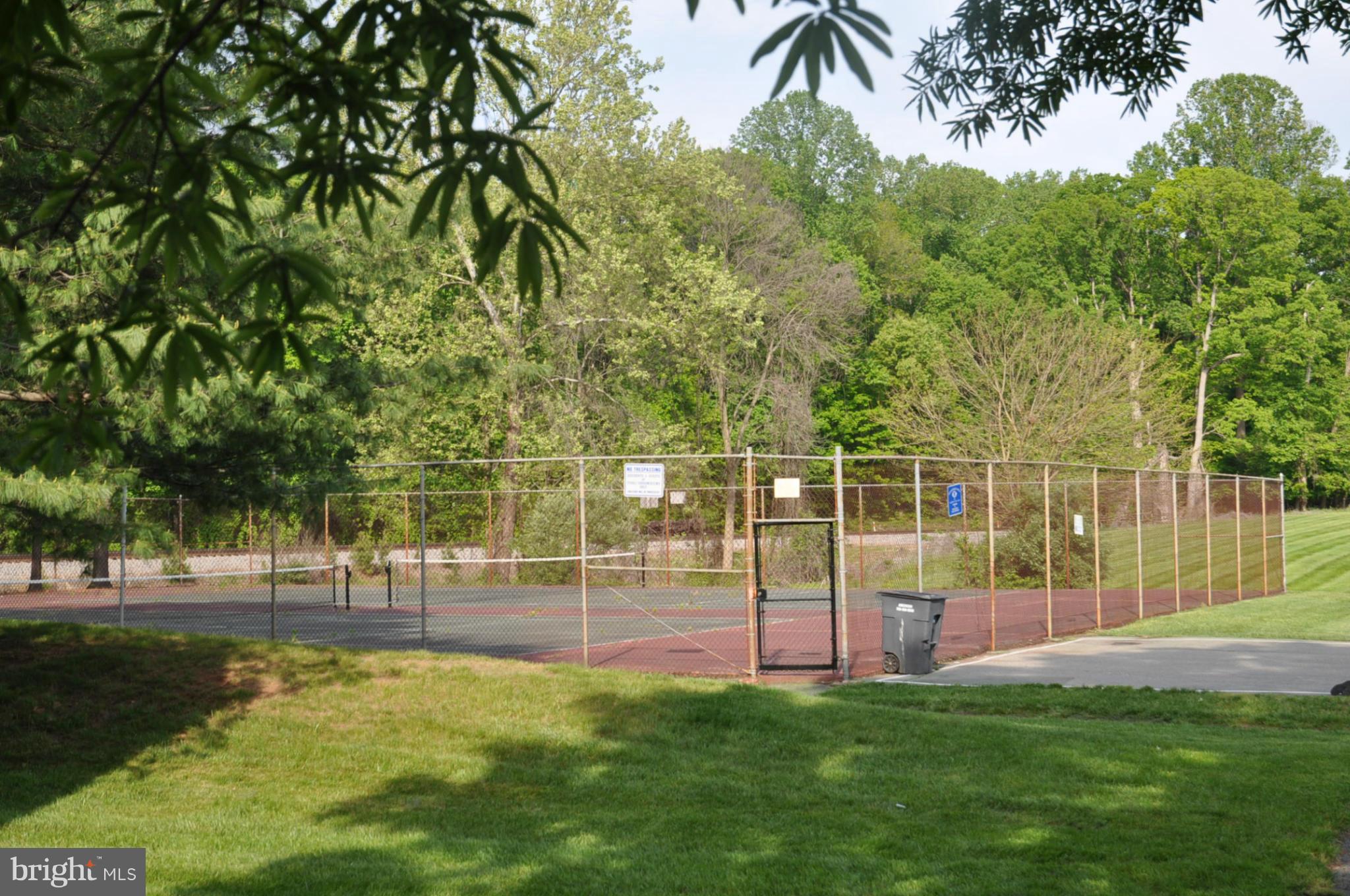 5804 Royal Ridge Drive, Unit O Springfield, VA 22152 - Photo 22 of 24 Community
