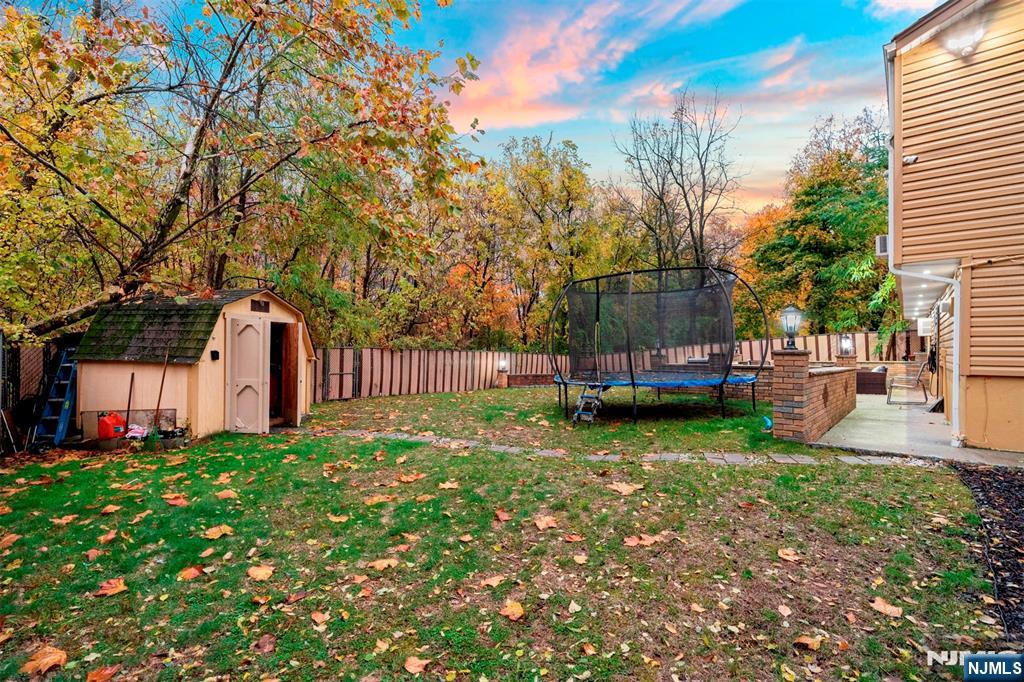 88 Hinchman Avenue Wayne, NJ 07470 - Photo 32 of 37