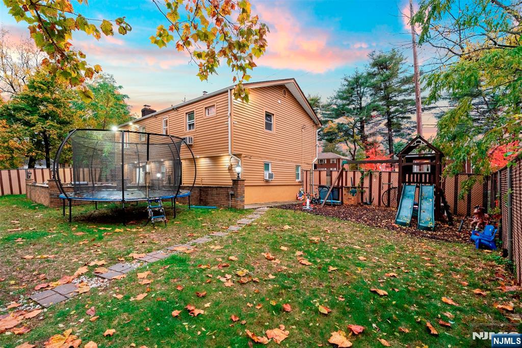 88 Hinchman Avenue Wayne, NJ 07470 - Photo 33 of 37