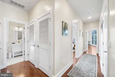 $825,000 | 1102 North 2nd Street, Unit C, Philadelphia, PA 19123