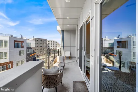 $825,000 | 1102 North 2nd Street, Unit C, Philadelphia, PA 19123