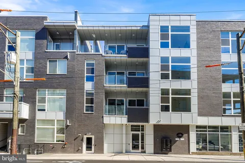 $825,000 | 1102 North 2nd Street, Unit C, Philadelphia, PA 19123