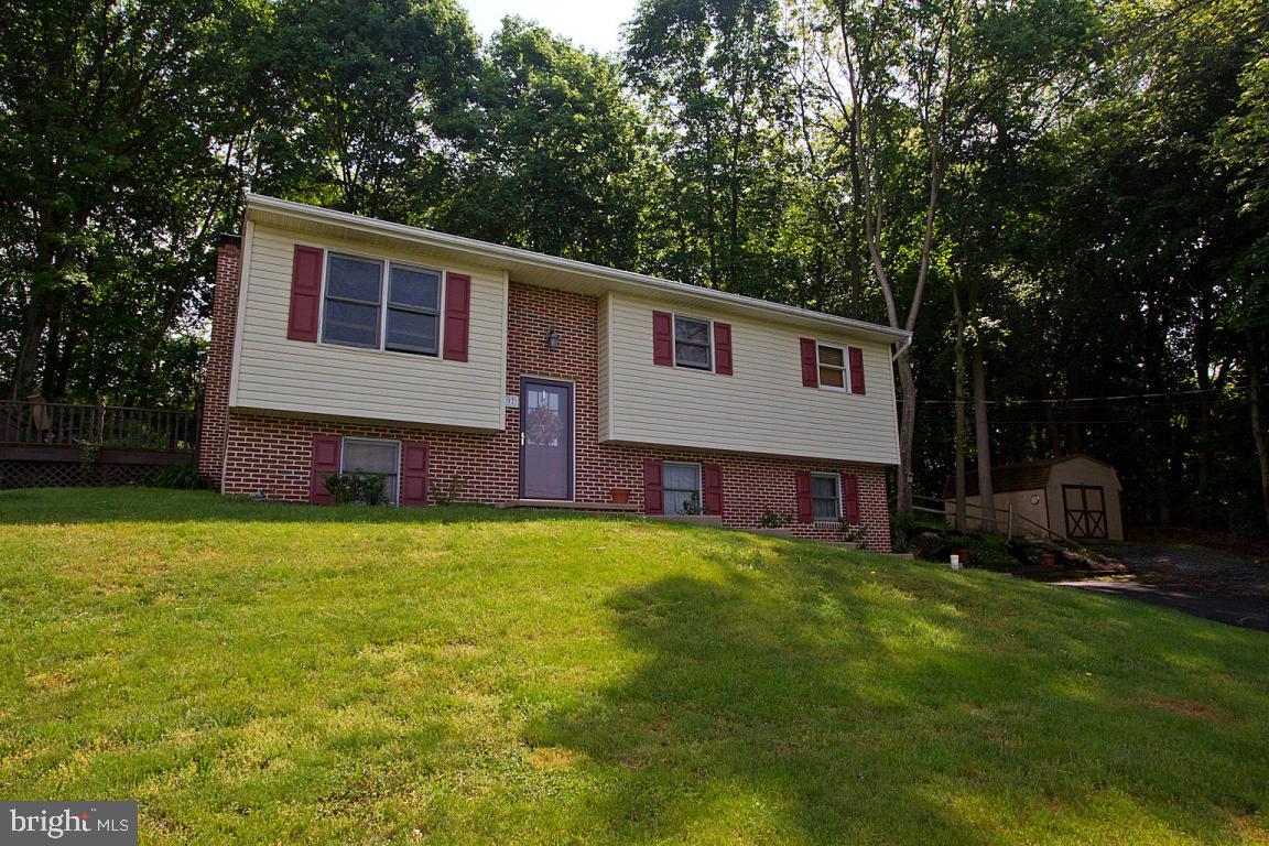 697 White Oak Road Manheim, PA 17545 - Photo 5 of 45