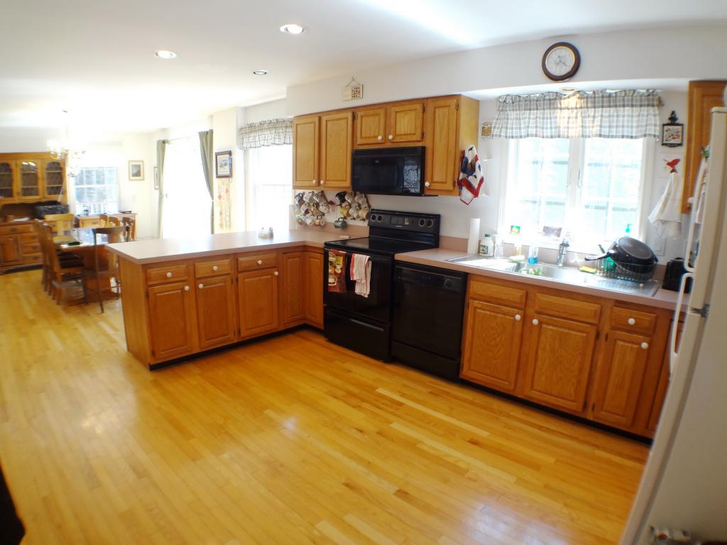 57 Oregon Road Littleton, NH 03561 - Photo 9 of 36