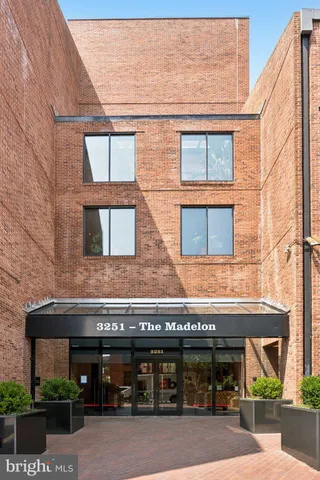 $2,520,000 | 3251 Prospect Street Northwest, Unit 402, Washington, DC 20007