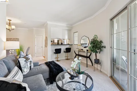 $452,000 | 1315 Alma Avenue, Unit 243, Walnut Creek, CA 94596