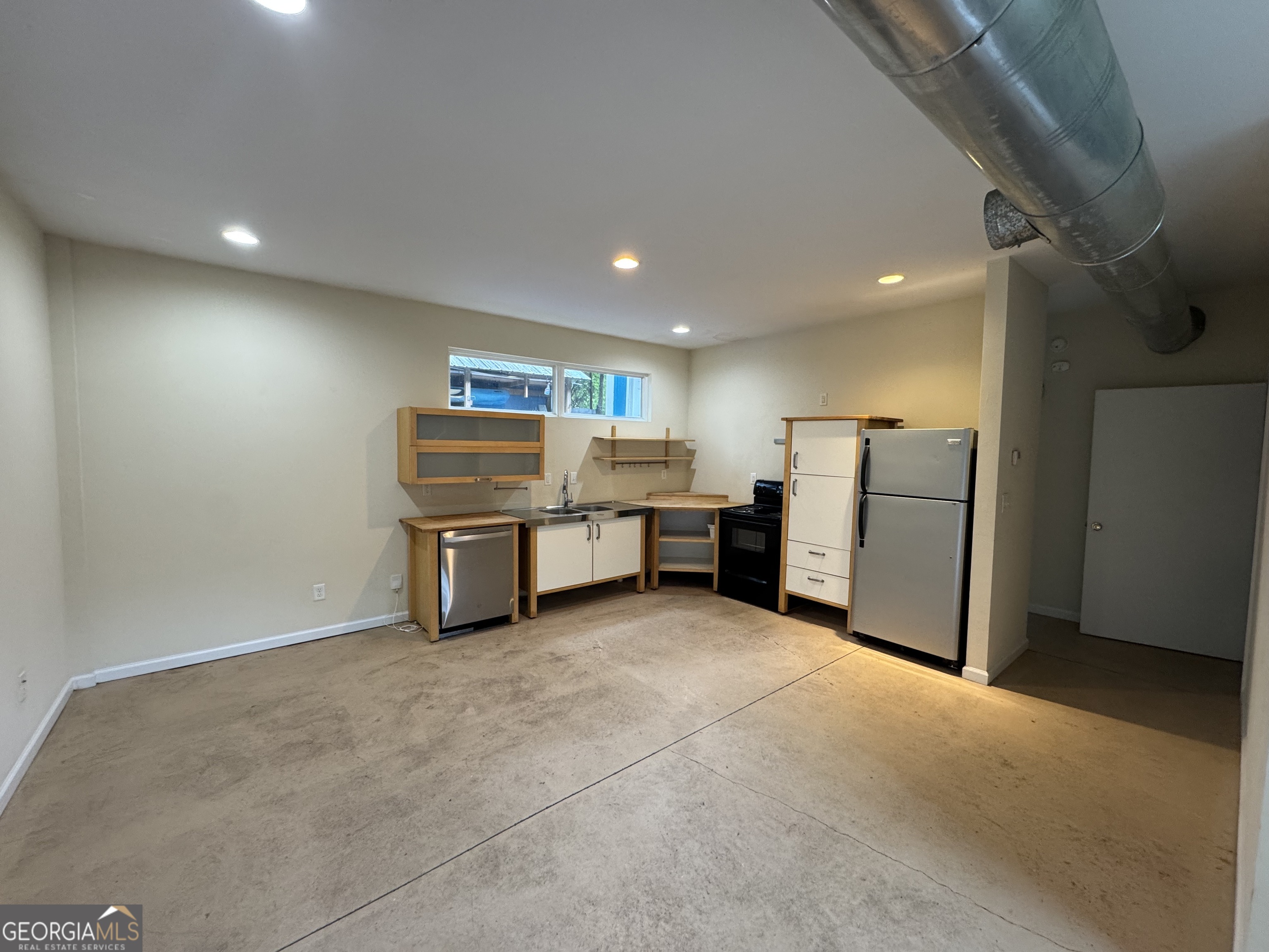 283 Athens Avenue Athens, GA 30601 - Photo 3 of 11