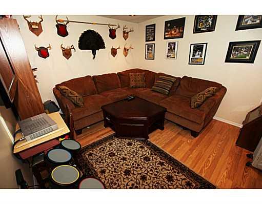 243 Welsh Road Valencia, PA 16059 - Photo 17 of 20 Den/Family/Great Room.