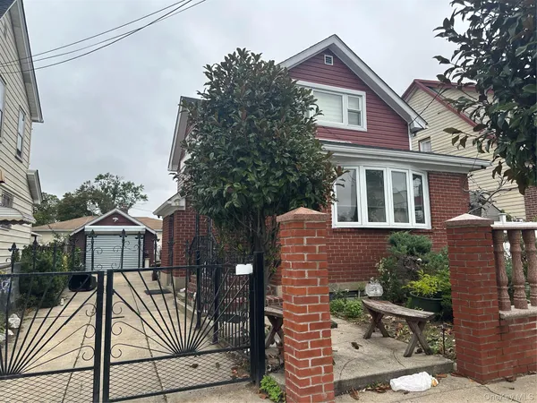 $3,000 | 243-01 130th Avenue | Rosedale