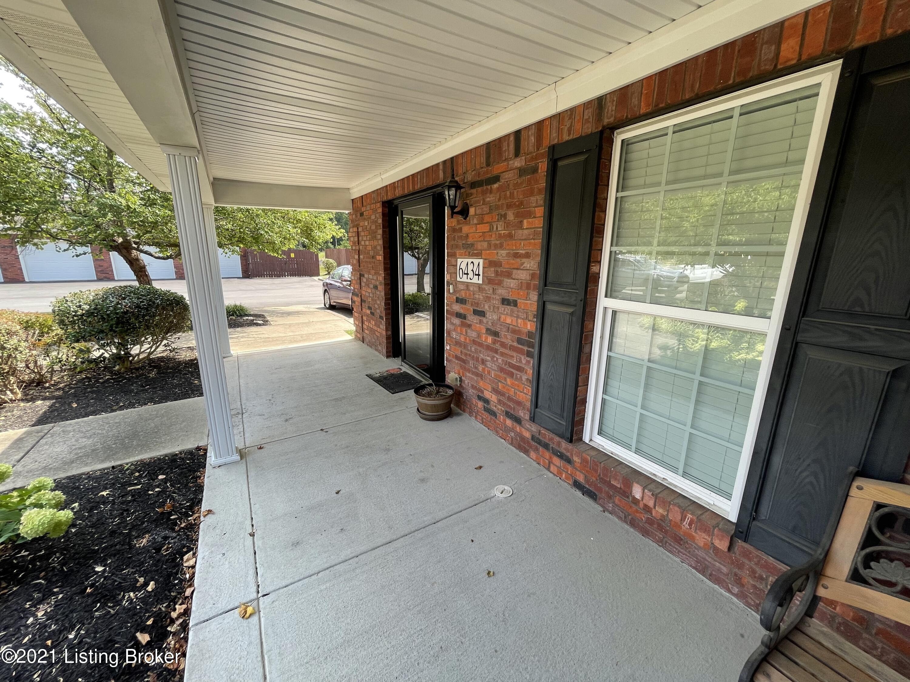 6434 Renate Road Louisville, KY 40291 - Photo 37 of 44 73FAFFCC-3398-436C-B21E-9B82D8532963