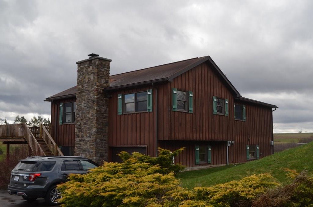 1018 Lake Shore Road Friedens, PA 15541 - Photo 2 of 25 Gallery Image 2