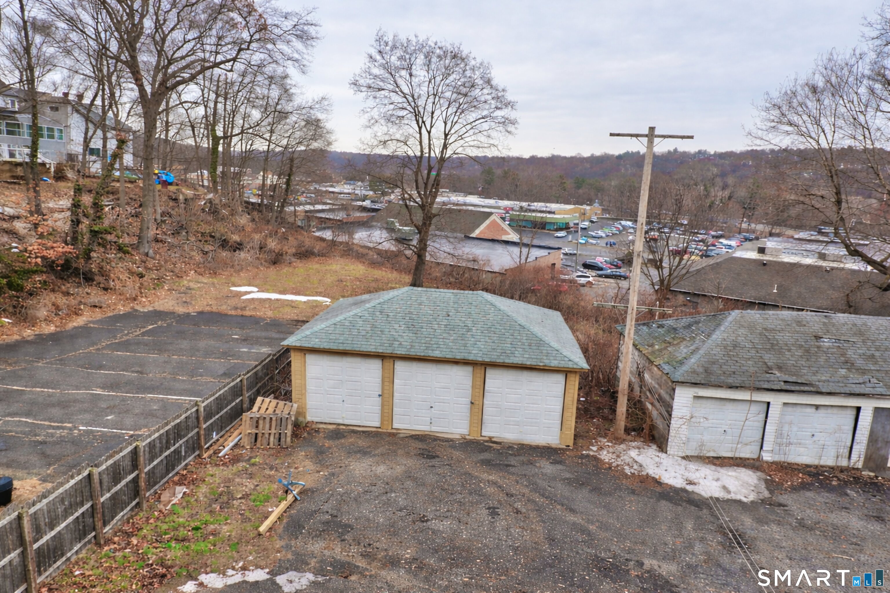 82 Bunker Hill Avenue Waterbury, CT 06708 - Photo 3 of 37 a view of a house with a yard