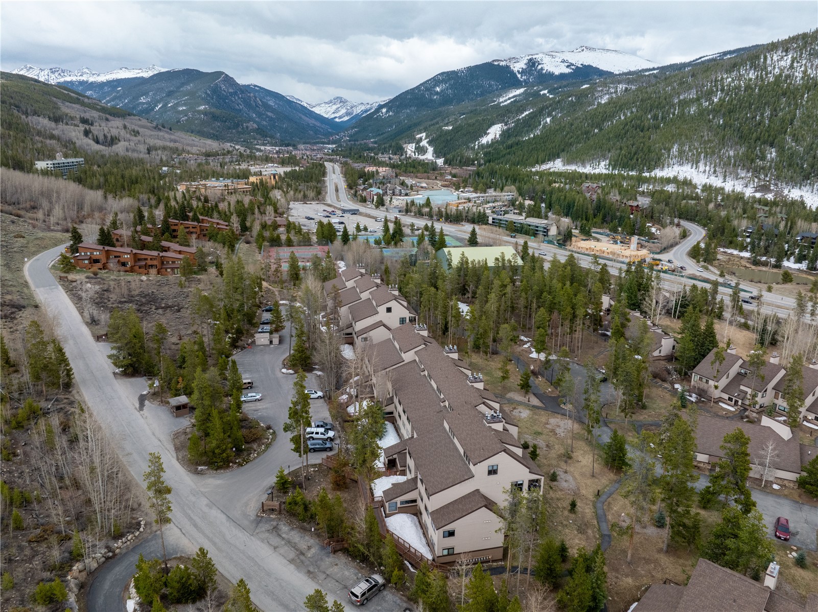 180 Tennis Club Road, Unit 1655 Keystone, CO 80435 - Photo 44 of 48 an aerial view of residential house with outdoor space and river