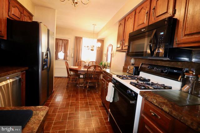 1323 Lenore Road Jenkintown, PA 19046 - Photo 18 of 64