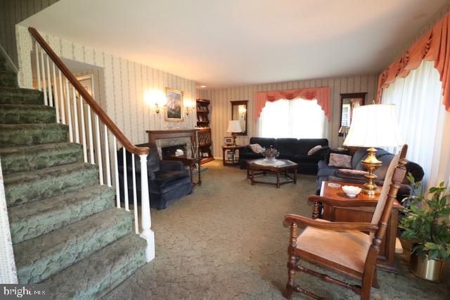 1323 Lenore Road Jenkintown, PA 19046 - Photo 2 of 64